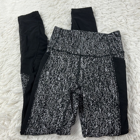 🔥$SALE$🔥 Lululemon Fit Physique Tight Luon Suited Jacquard Black White / Black - Picture 1 of 6